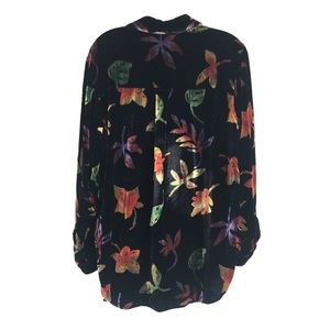 Chicos velvet button down blouse size 3